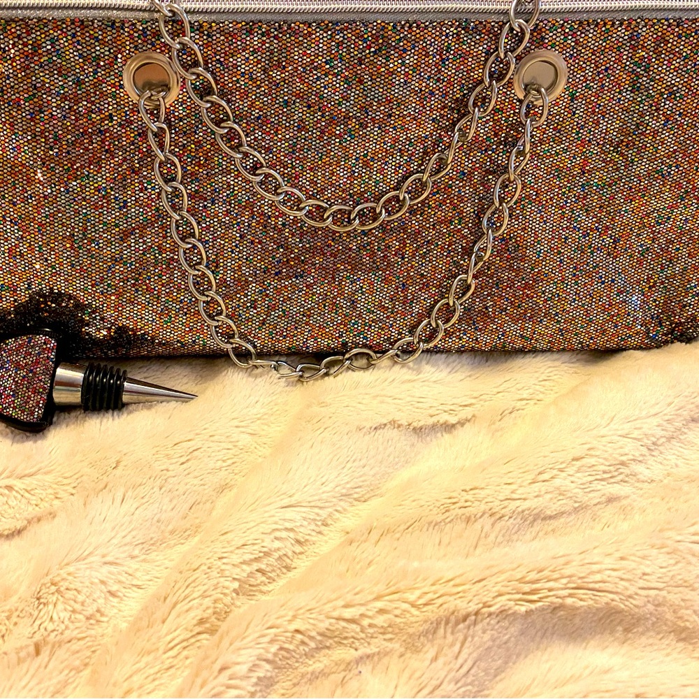 Stunning Purse, Wine Carrier with matching CorkTop!  New!